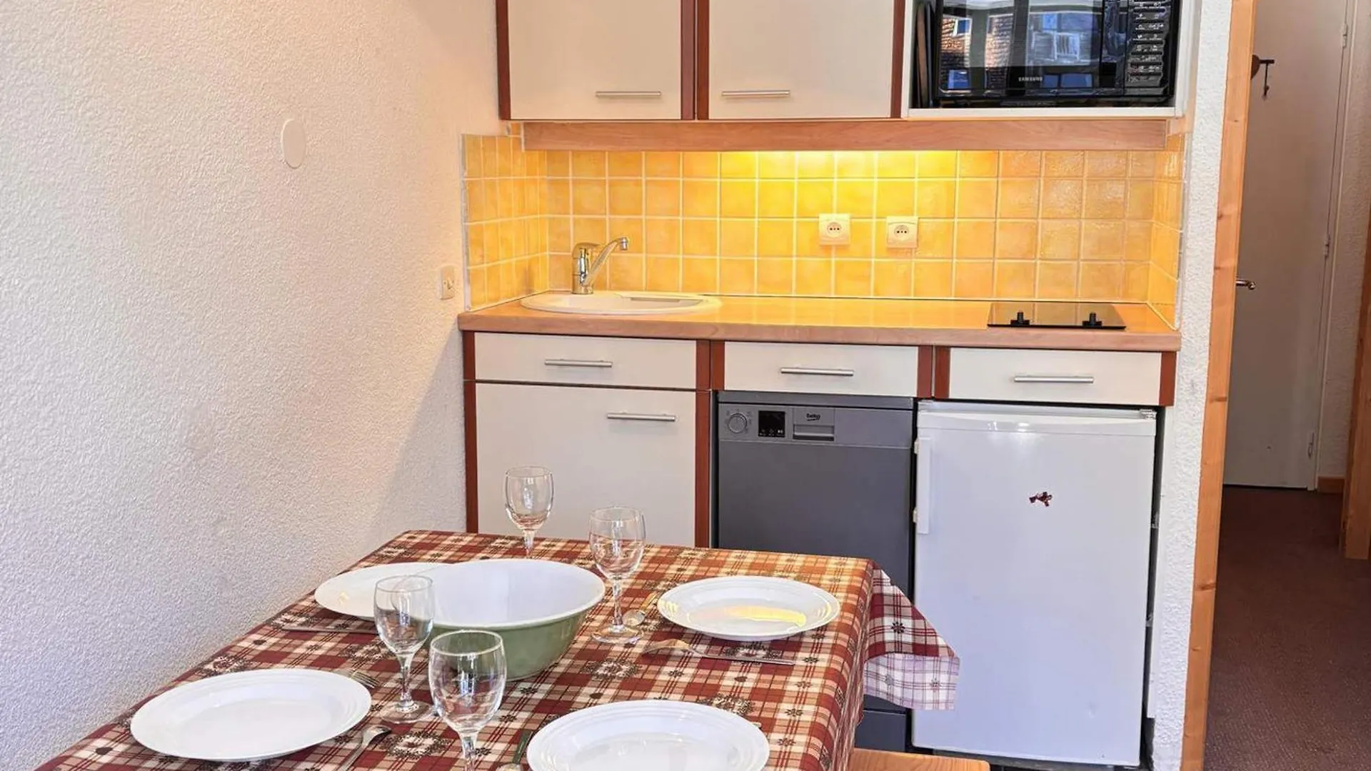 Apartment Studio Cabine 4 Pers. Avec Balcon Et Wifi A Avoriaz - Fr-1-634-95 Morzine